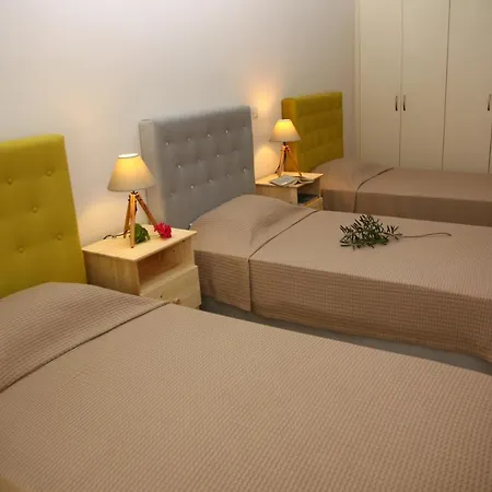 Cretan Beach Hersonissos Luxury Villa *